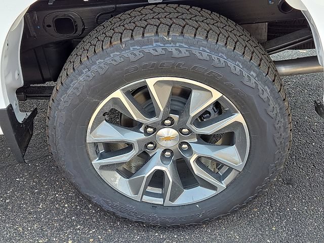 New 2026 Chevrolet Silverado 1500 LT w/ Z71 Off-Road Package AWD/4WD image 6