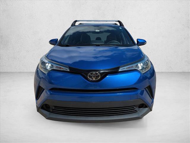 Used 2019 Toyota C-HR XLE FWD image 2