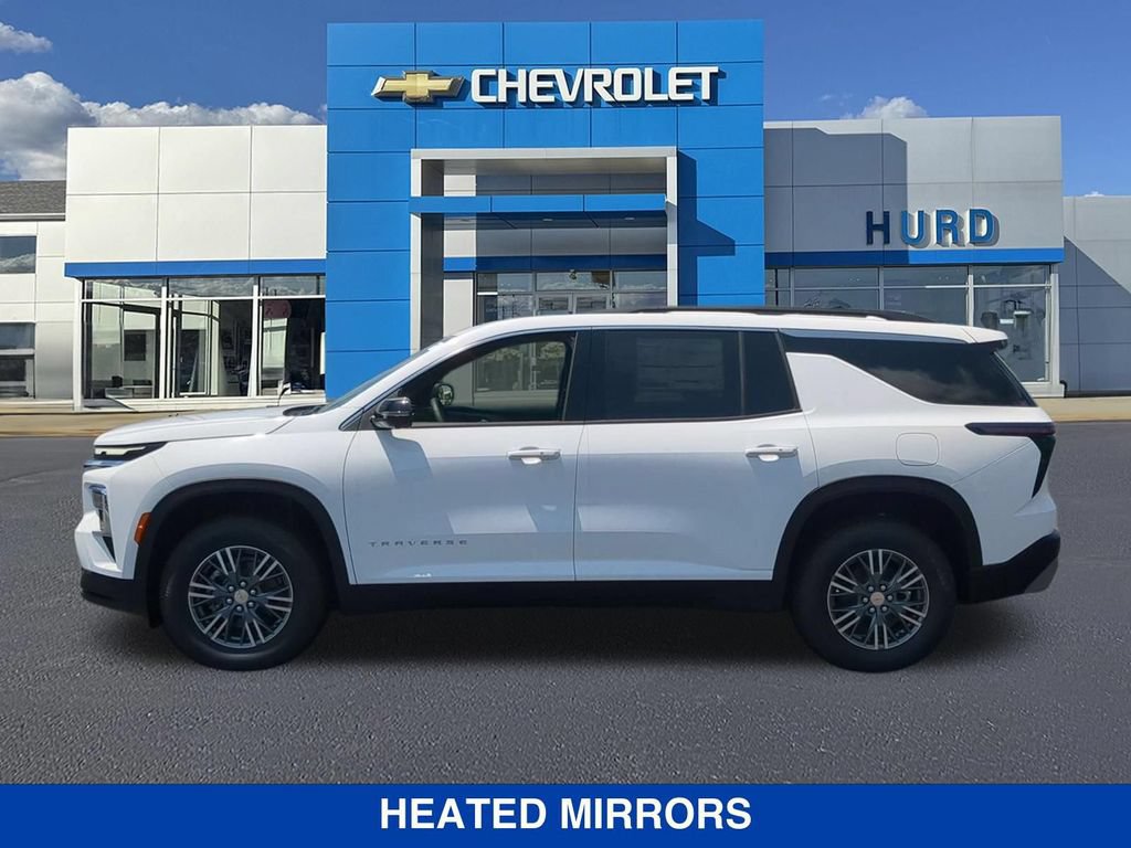 New 2026 Chevrolet Traverse LT w/ Driver Confidence Package AWD/4WD image 8