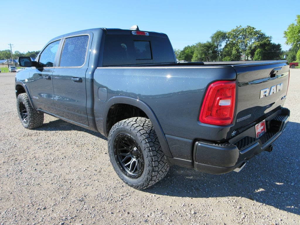 New 2026 RAM 1500 Big Horn AWD/4WD image 9