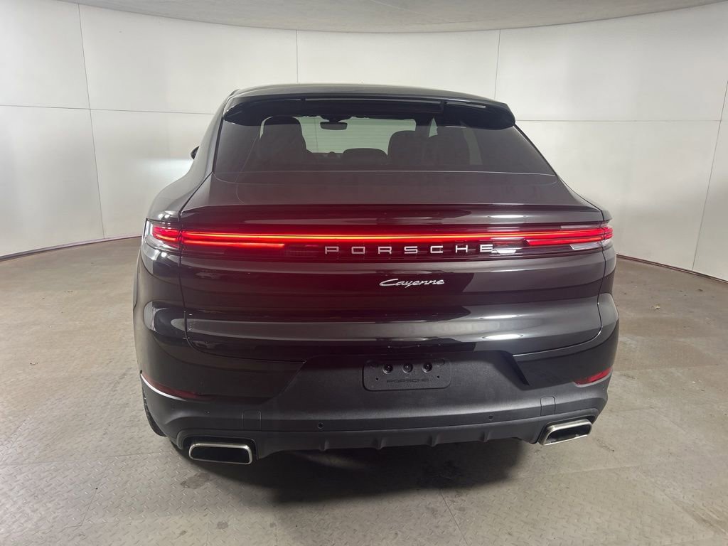 Certified 2026 Porsche Cayenne Coupe image 6