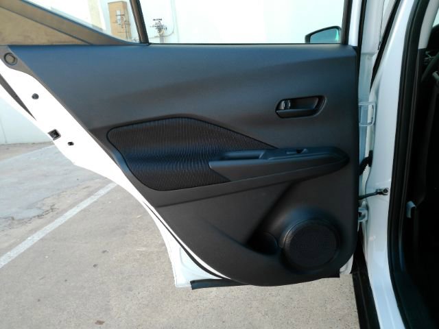 Used 2024 Nissan Kicks S image 14