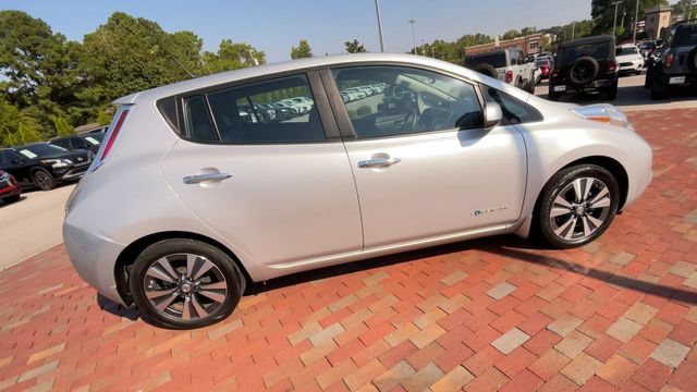 Used 2015 Nissan Leaf SL FWD image 2