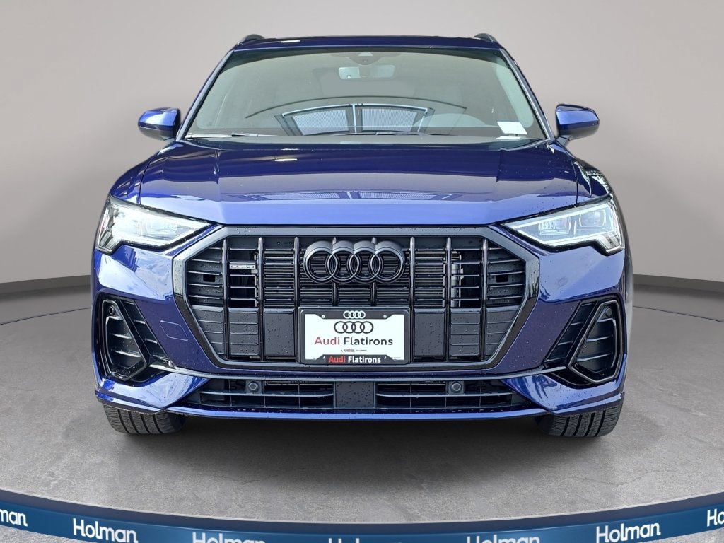 Used 2024 Audi Q3 2.0T Premium AWD/4WD image 3