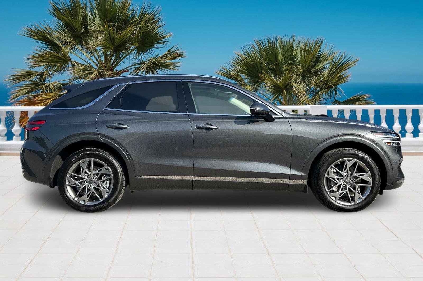 Used 2023 Genesis GV70 2.5T w/ Select Package image 4