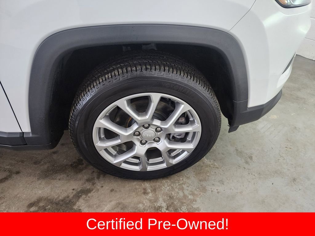 Used 2024 Jeep Compass Latitude image 41