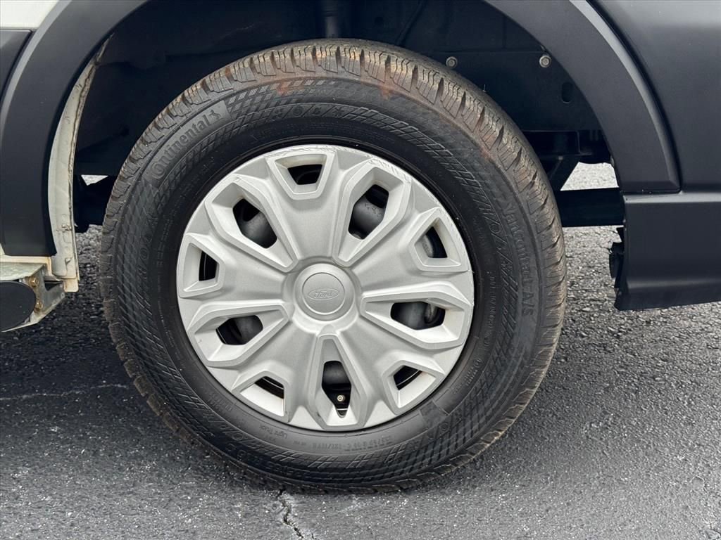 Used 2024 Ford Transit 250 Low Roof w/ Exterior Upgrade Package image 9