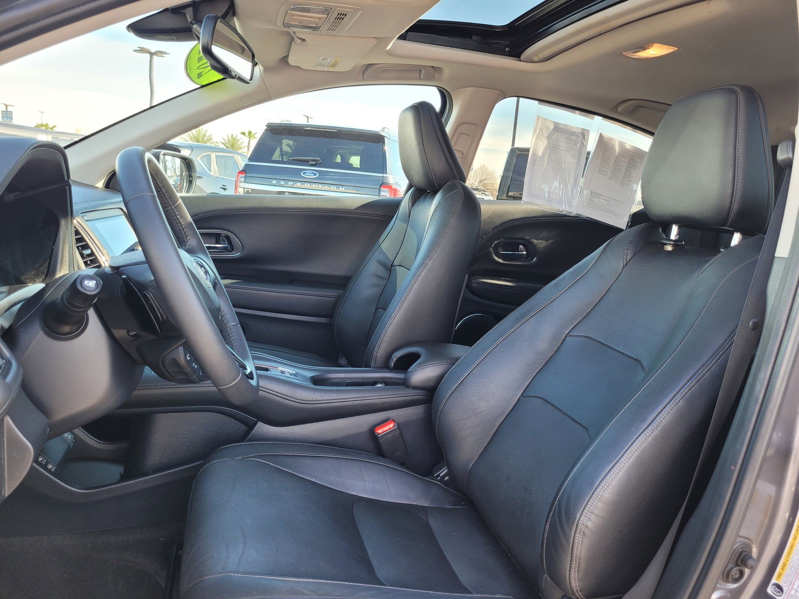 Used 2021 Honda HR-V EX-L image 10