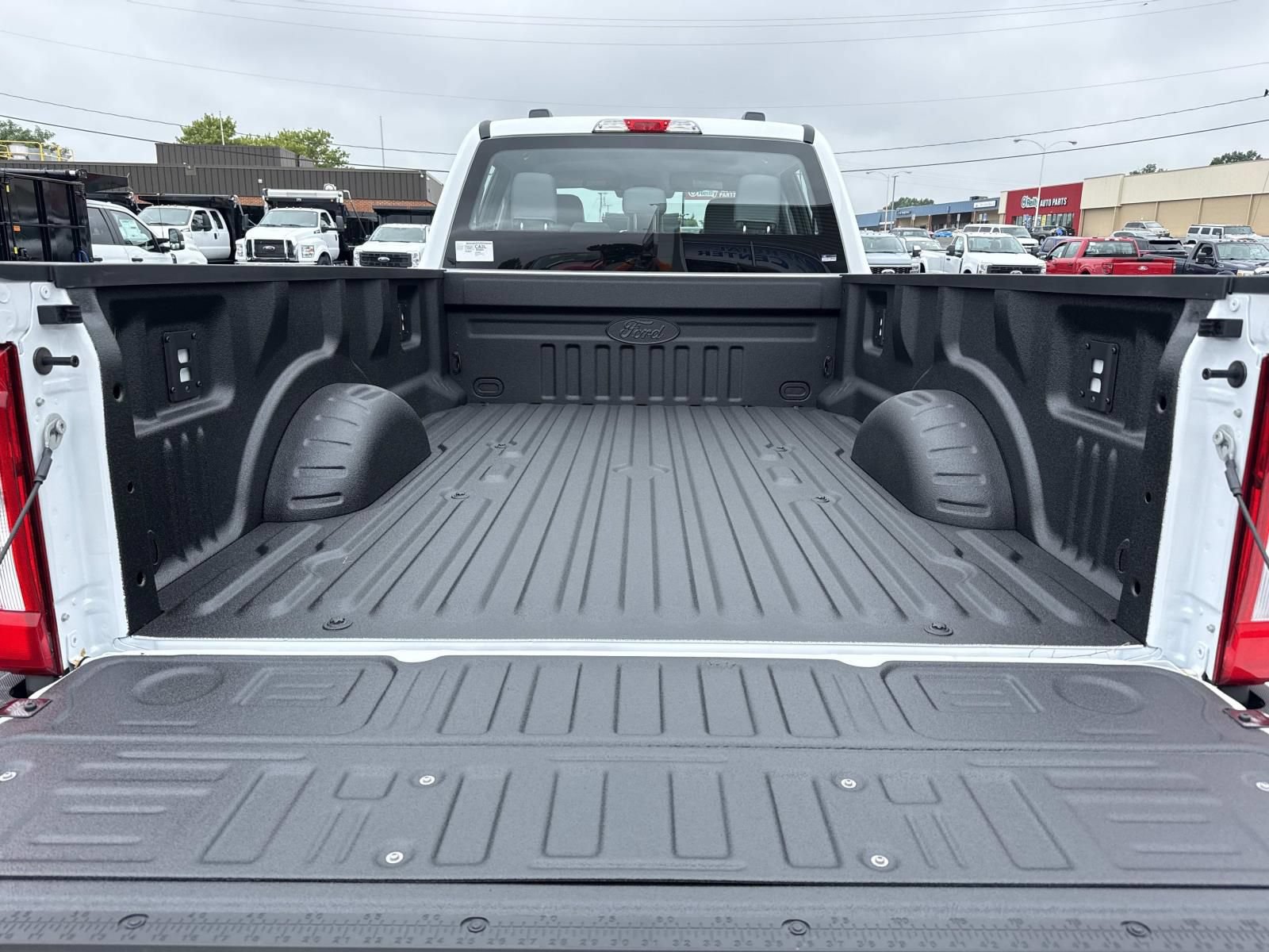 New 2026 Ford F250 XL w/ XL Driver Assist Package AWD/4WD image 12