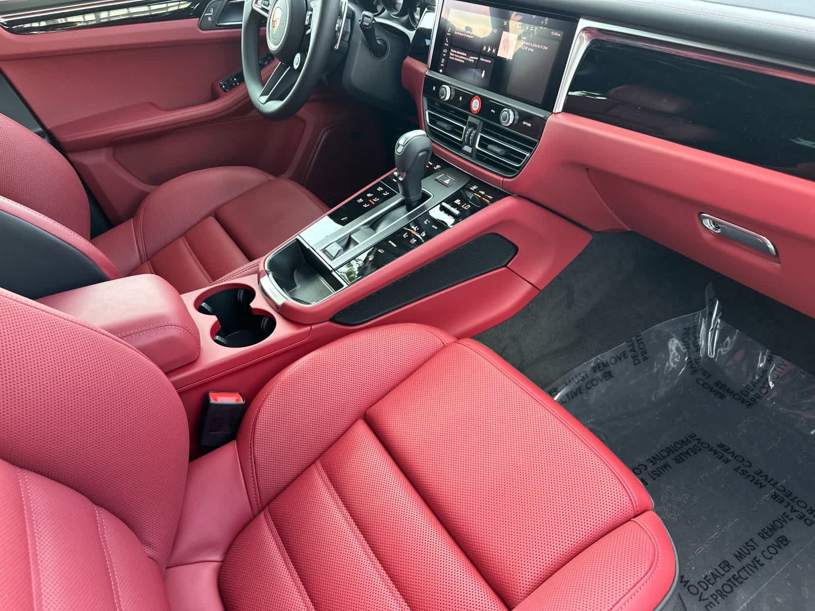 New 2026 Porsche Macan S AWD/4WD image 17