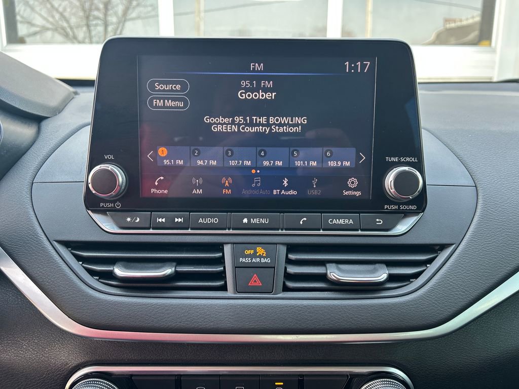 Used 2021 Nissan Altima 2.5 SV image 19