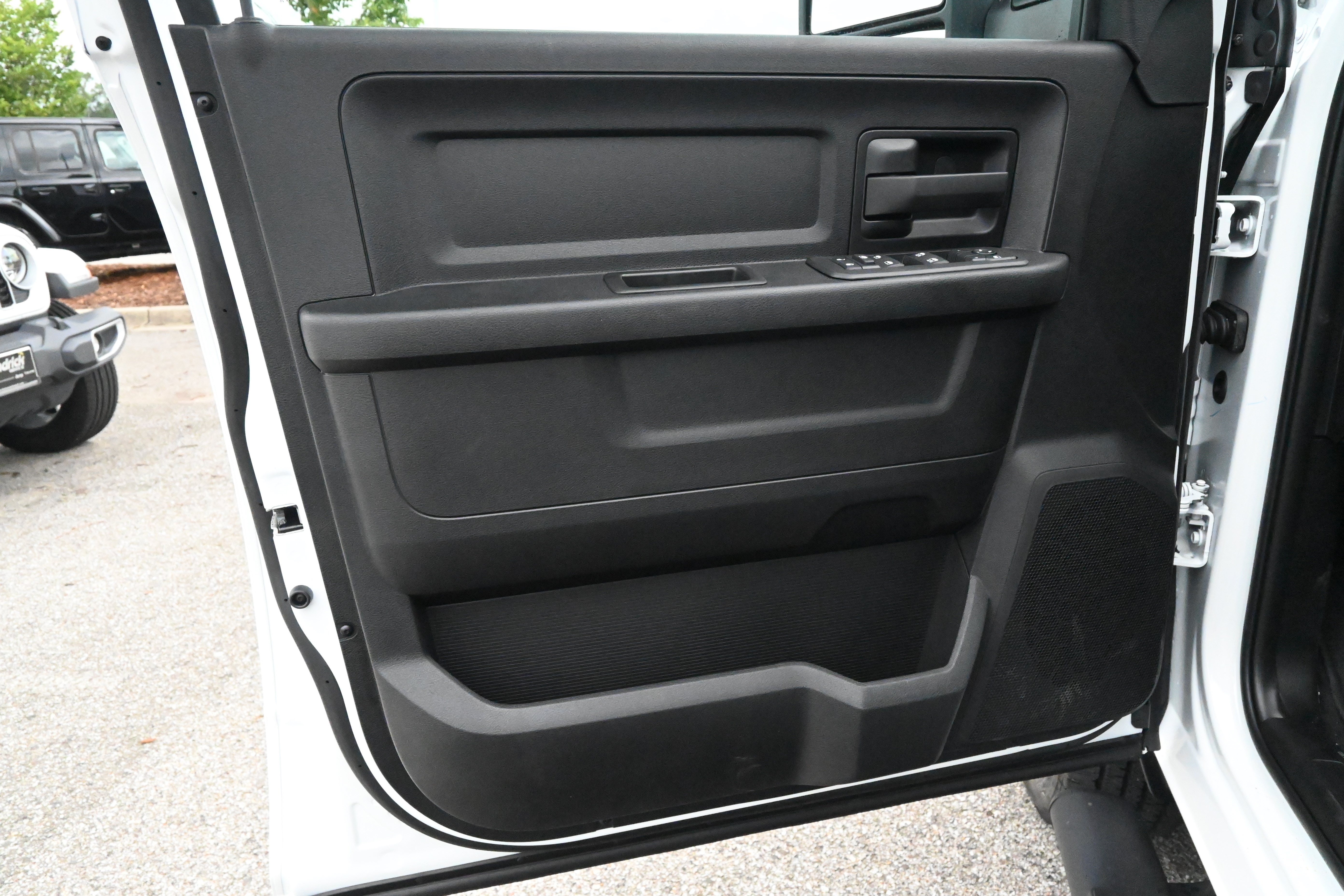 New 2026 RAM 2500 Tradesman AWD/4WD image 14