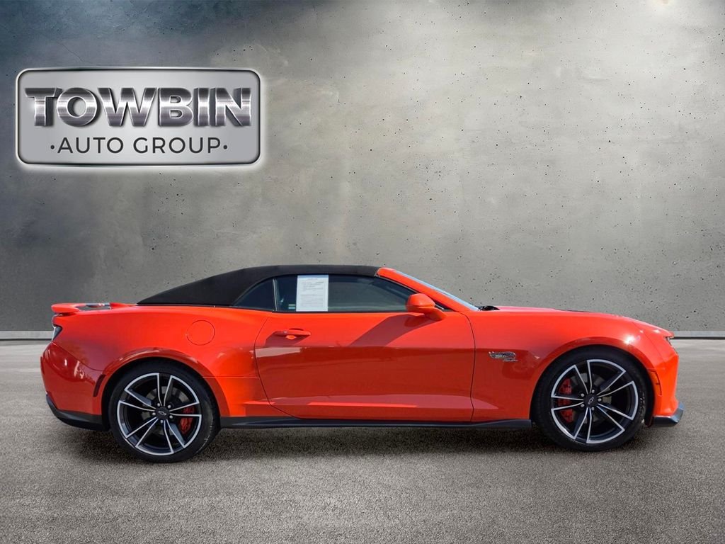 Used 2018 Chevrolet Camaro SS w/ Hot Wheels Edition RWD image 3