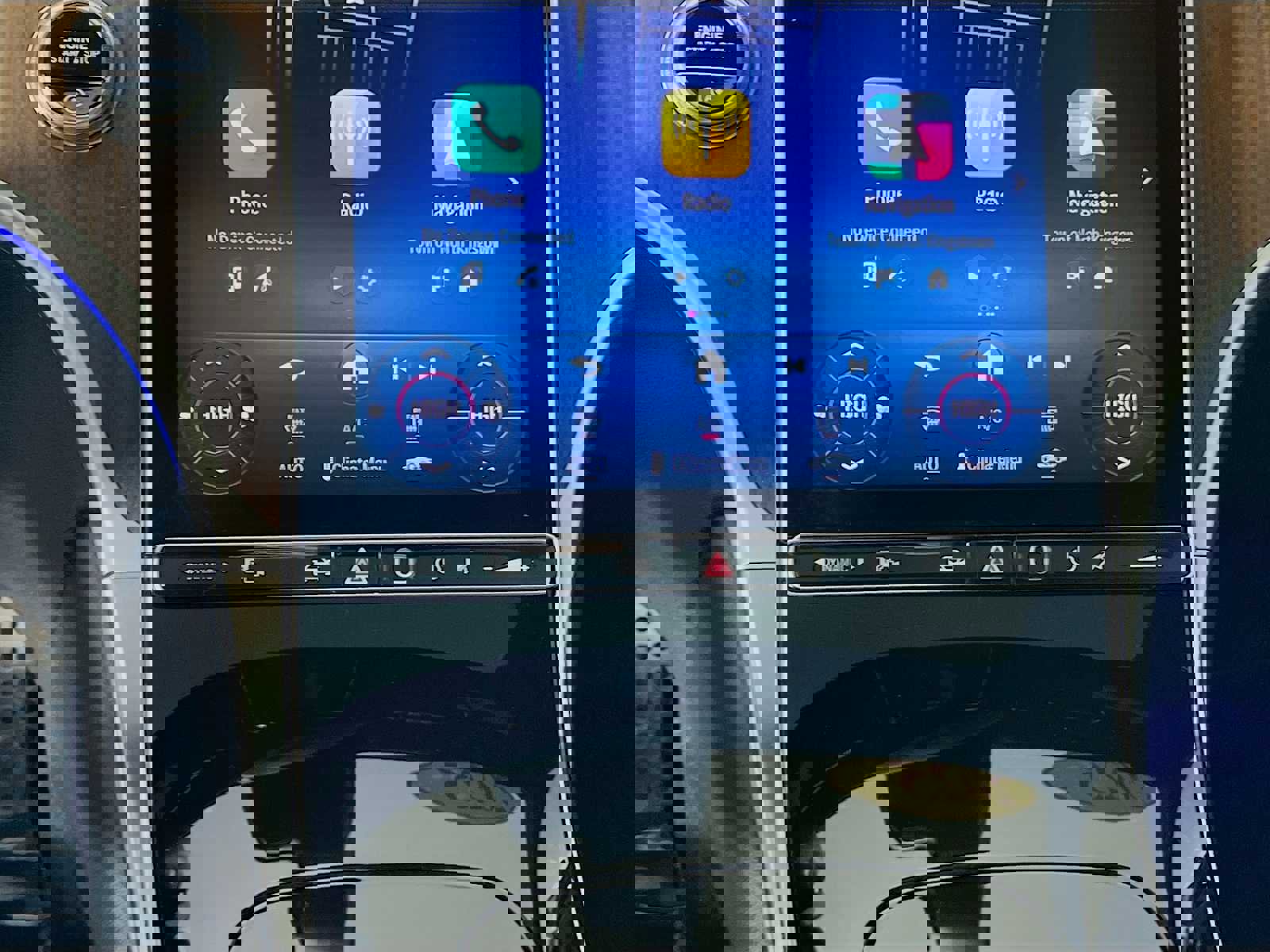 Used 2025 Mercedes-Benz GLC 300 4MATIC image 16