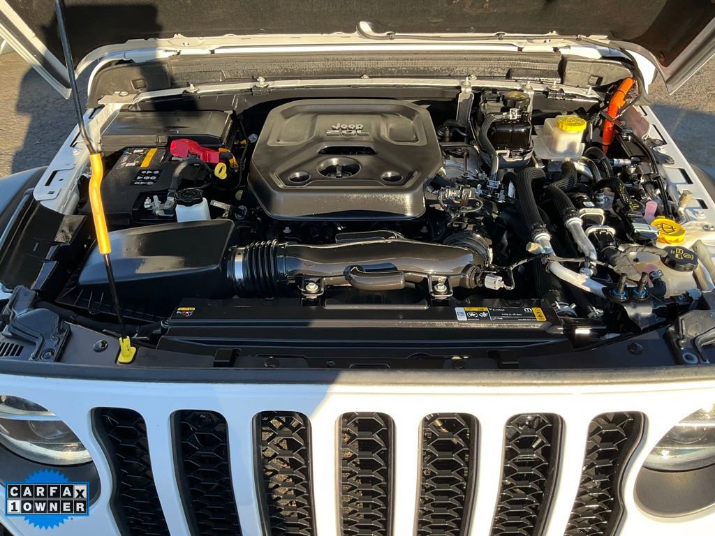 Used 2022 Jeep Wrangler Unlimited Rubicon 4xe w/ Cold Weather Group image 10