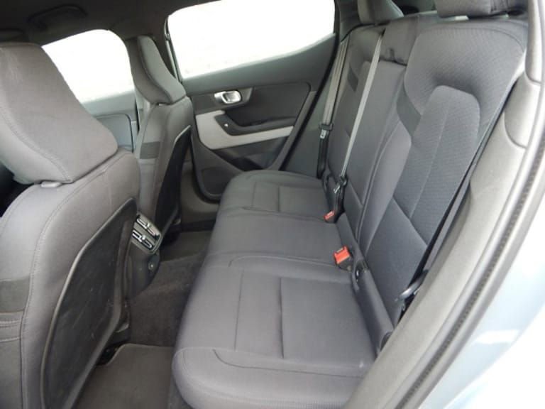 Used 2022 Polestar Polestar 2 image 25