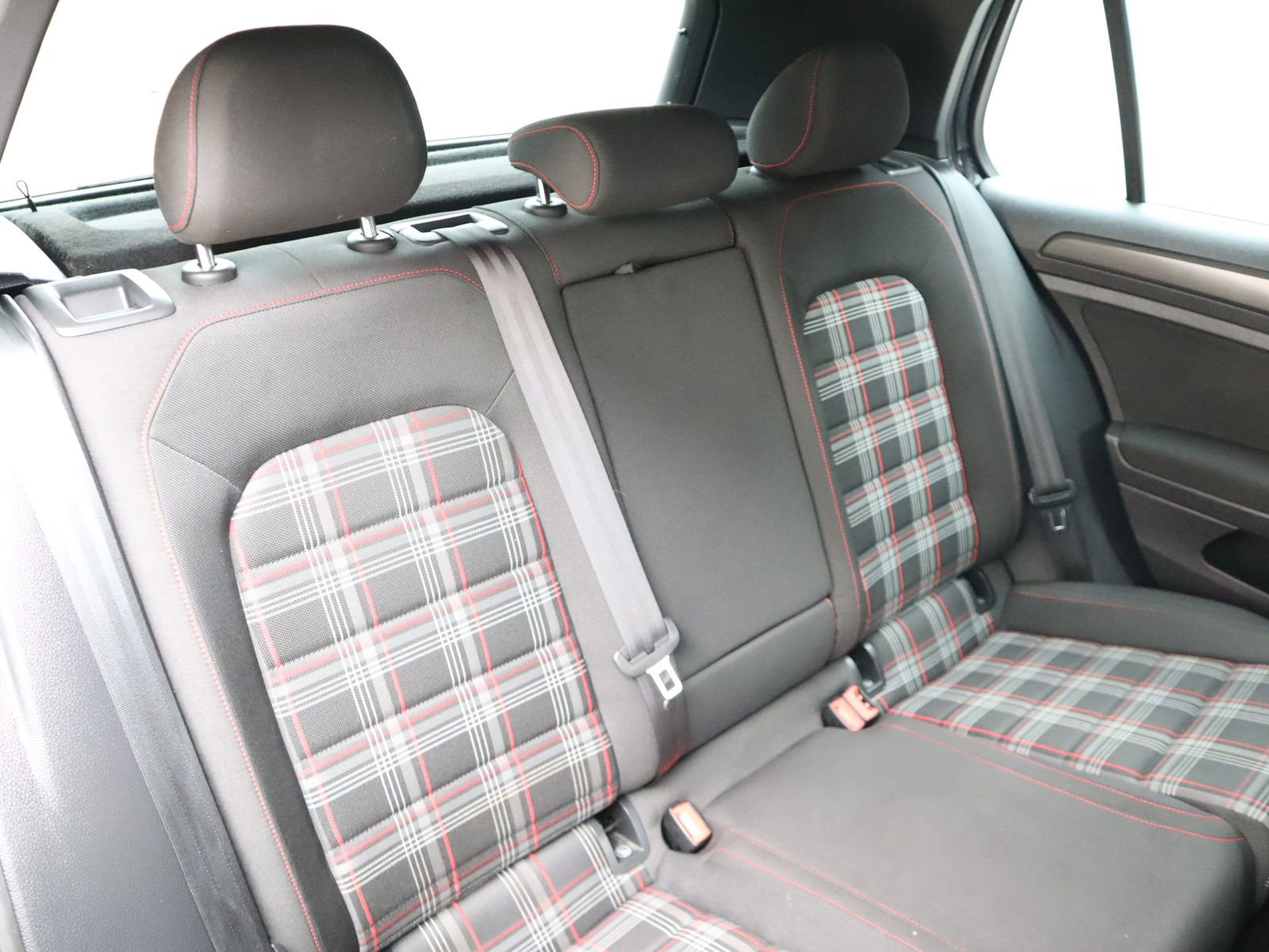 Used 2018 Volkswagen GTI S image 50