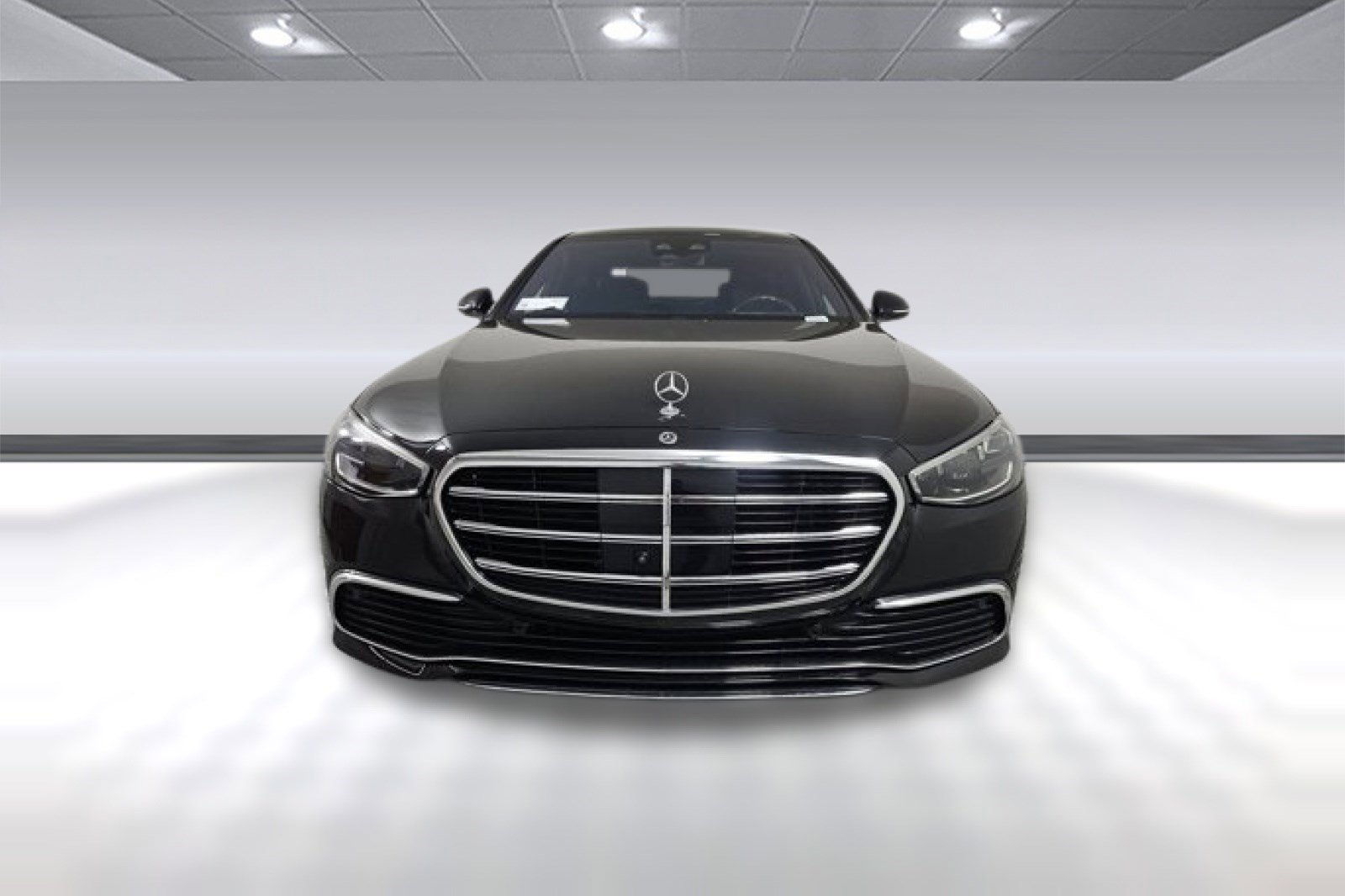 Used 2024 Mercedes-Benz S 580 4MATIC Sedan image 4