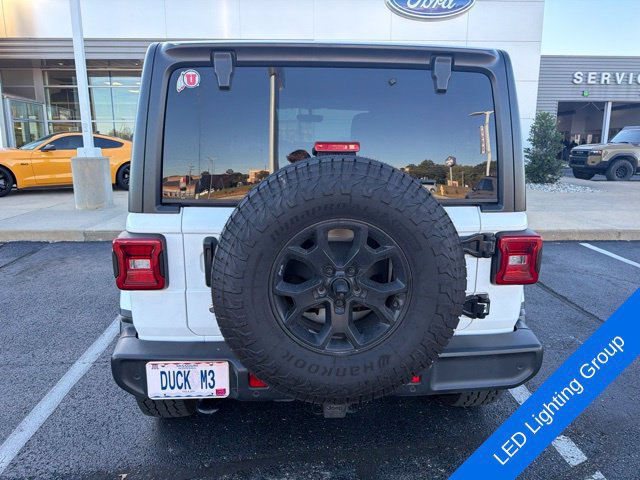 Used 2019 Jeep Wrangler Unlimited Sahara AWD/4WD image 7