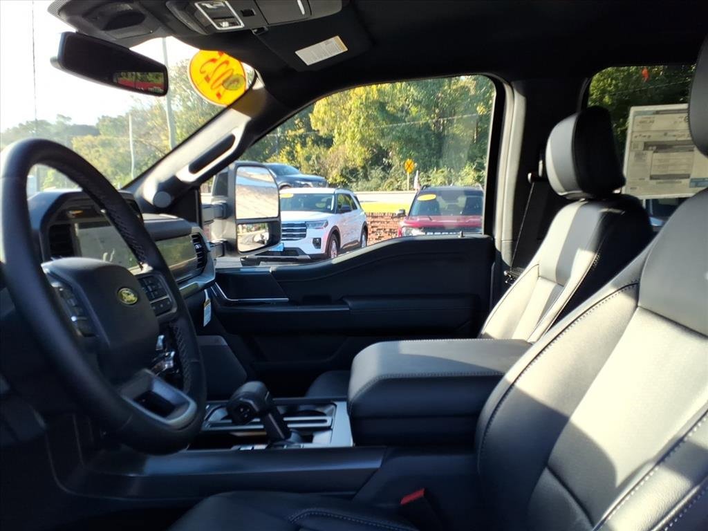 New 2025 Ford F150 Lariat image 6