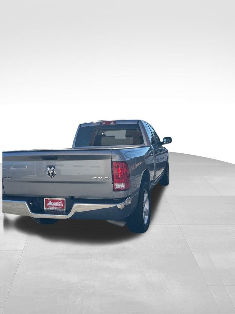 Used 2024 RAM 1500 Classic SLT image 5