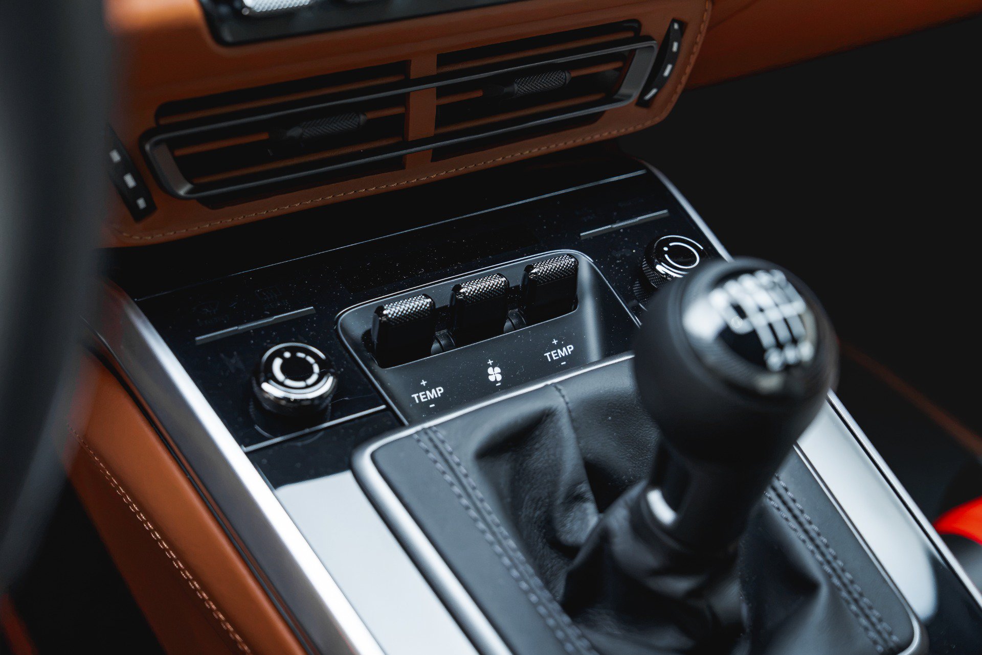 Used 2023 Porsche 911 Sport Classic RWD image 81