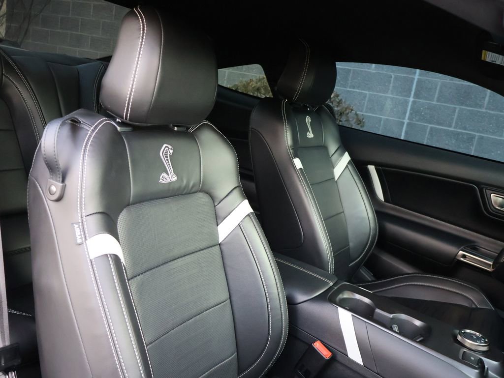 Used 2022 Ford Mustang Shelby GT500 w/ Technology Package image 13
