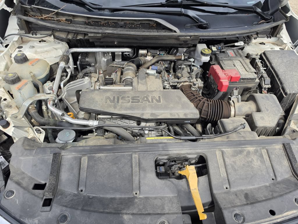Used 2024 Nissan Rogue S FWD image 9