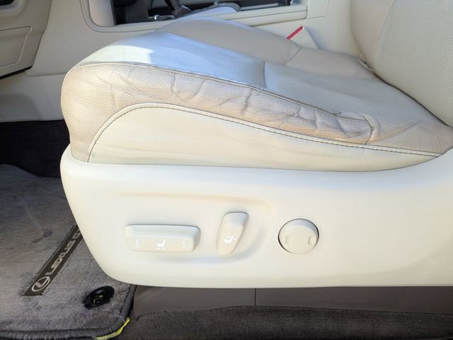 Used 2016 Lexus GX 460 w/ Premium Package image 24