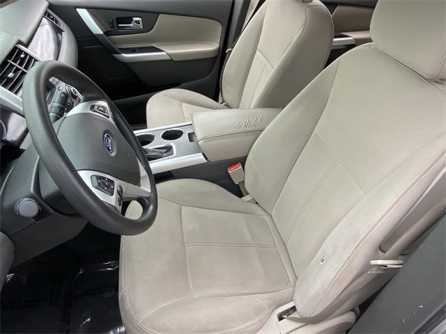 Used 2013 Ford Edge SE image 6