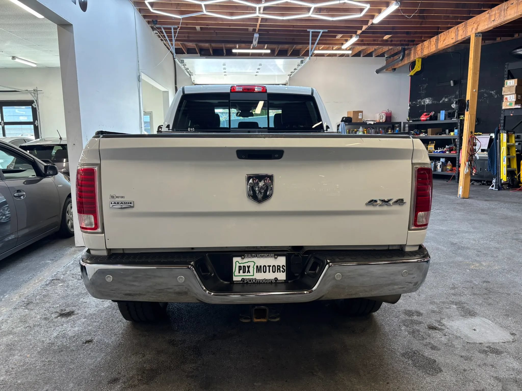 Used 2016 RAM 2500 Laramie w/ Protection Group AWD/4WD image 6