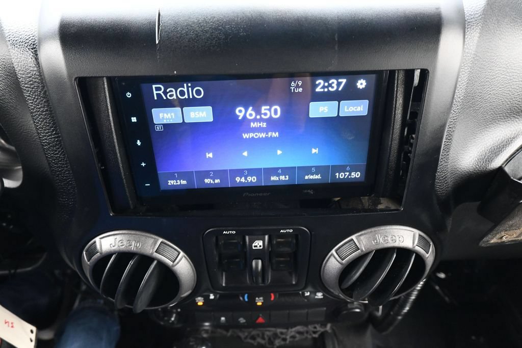 Used 2014 Jeep Wrangler Unlimited Sport w/ Power Convenience Group AWD/4WD image 20