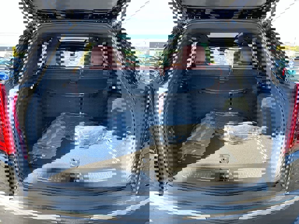 New 2025 Cadillac XT5 Premium Luxury w/ Technology Package image 28