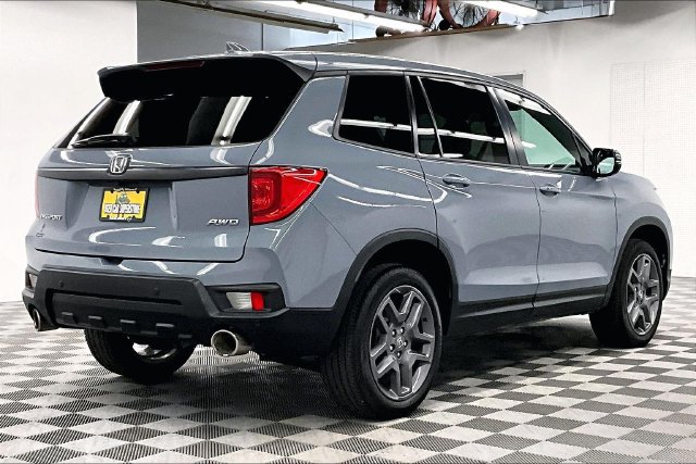Used 2023 Honda Passport EX-L image 12