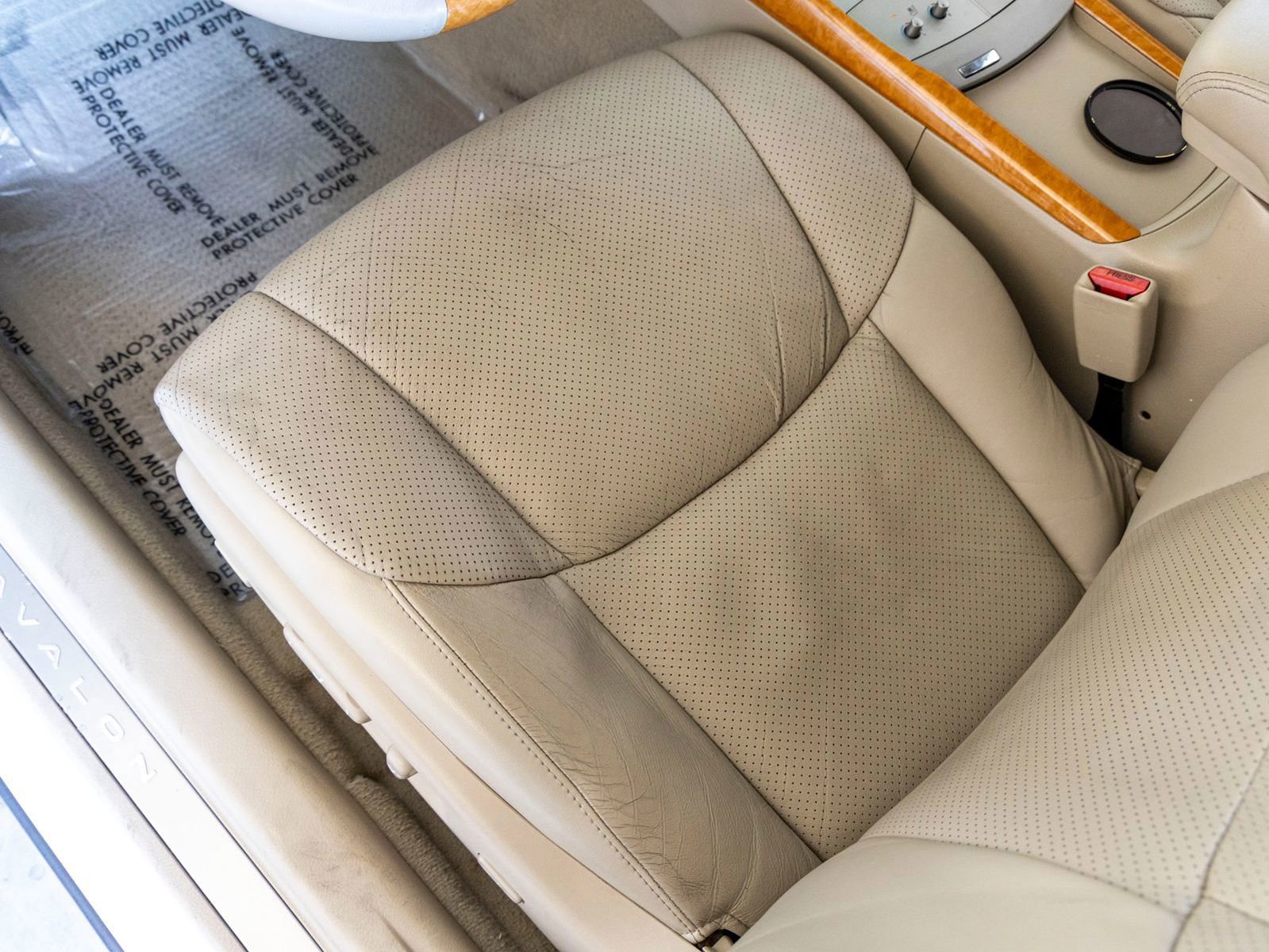 Used 2006 Toyota Avalon image 19