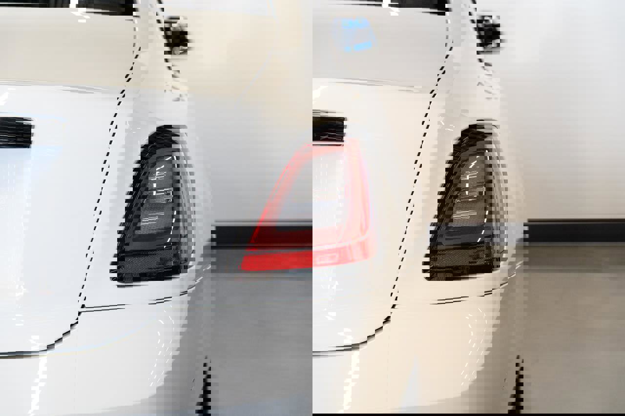 Used 2022 Rolls-Royce Ghost Black Badge image 37