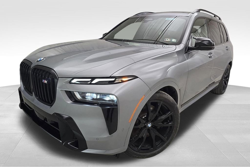 New 2026 BMW X7 M60i AWD/4WD image 1