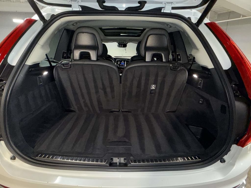 Used 2023 Volvo XC90 T8 Plus AWD/4WD image 18