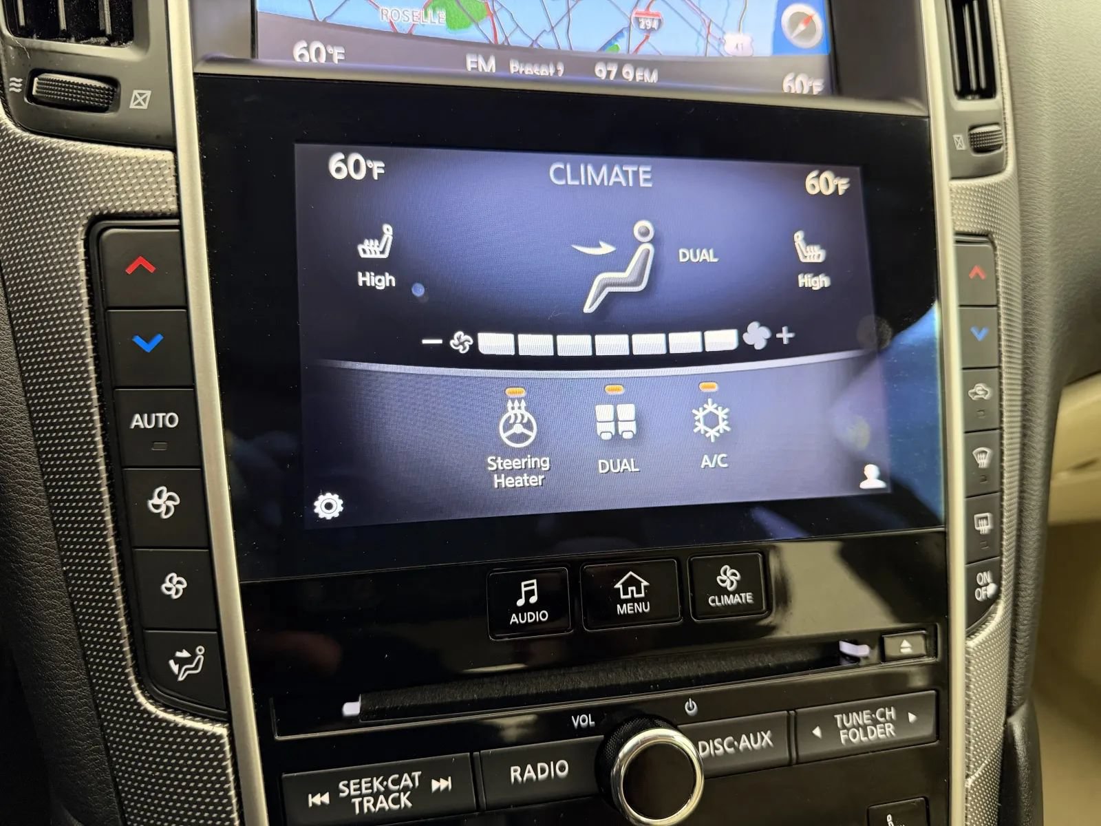 Used 2016 INFINITI Q50 Premium w/ 2.0T Premium Plus Package AWD/4WD image 21