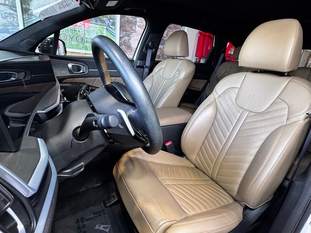 Used 2024 Kia Sorento SX Prestige w/ Olive Brown Leather Package AWD/4WD image 20