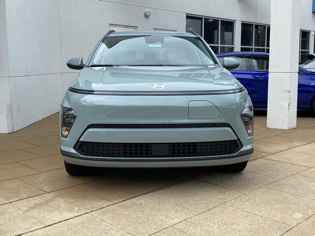 New 2025 Hyundai Kona SEL image 2
