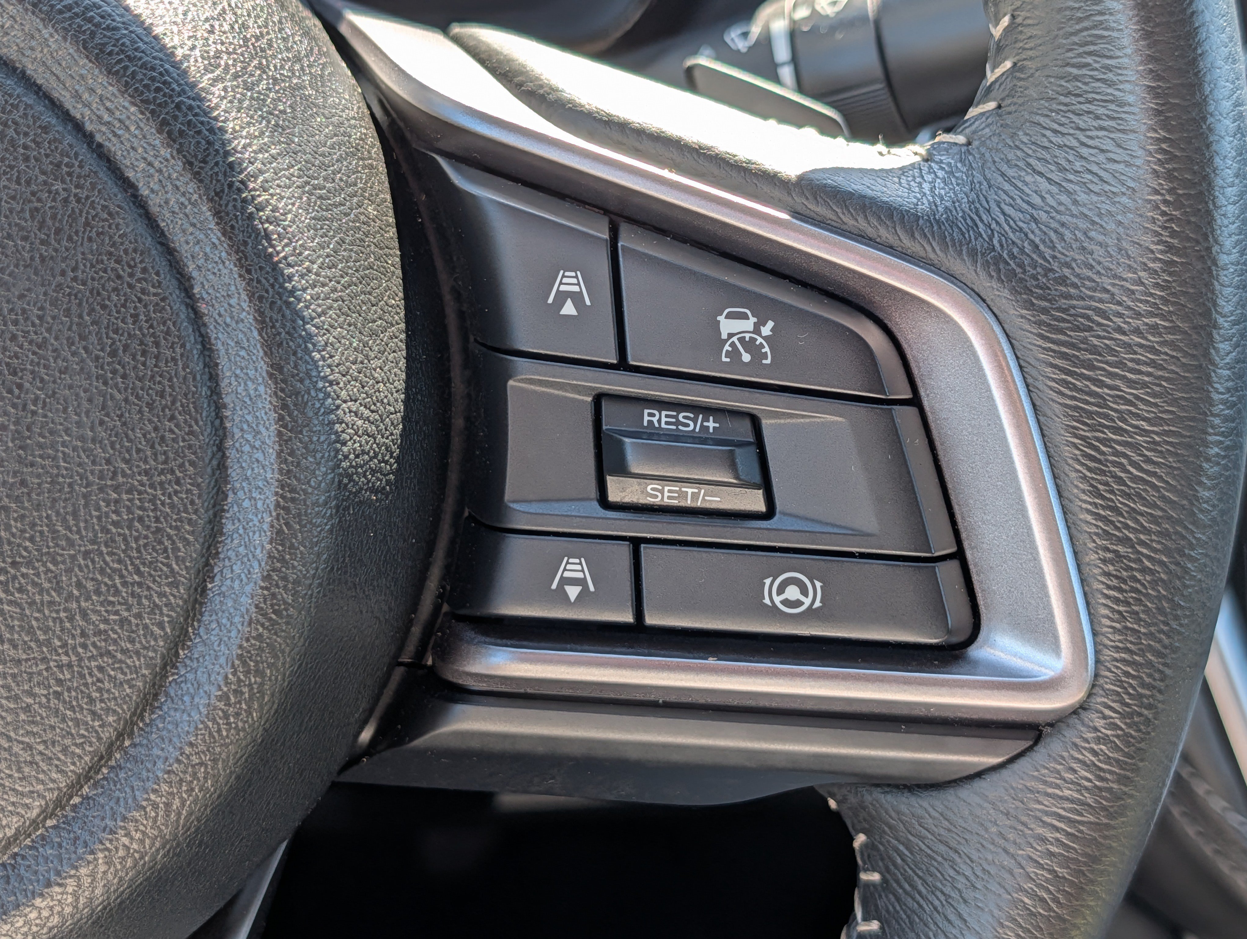 Certified 2025 Subaru Legacy Premium AWD/4WD image 30
