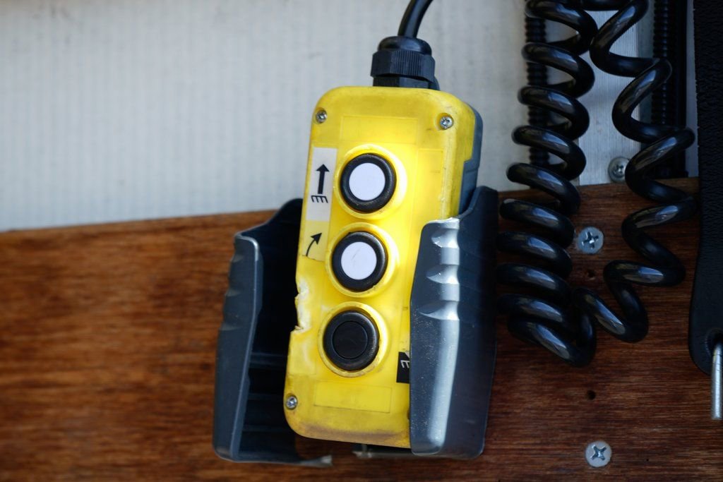 Used 2017 Ford F550 2WD Regular Cab Super Duty image 12