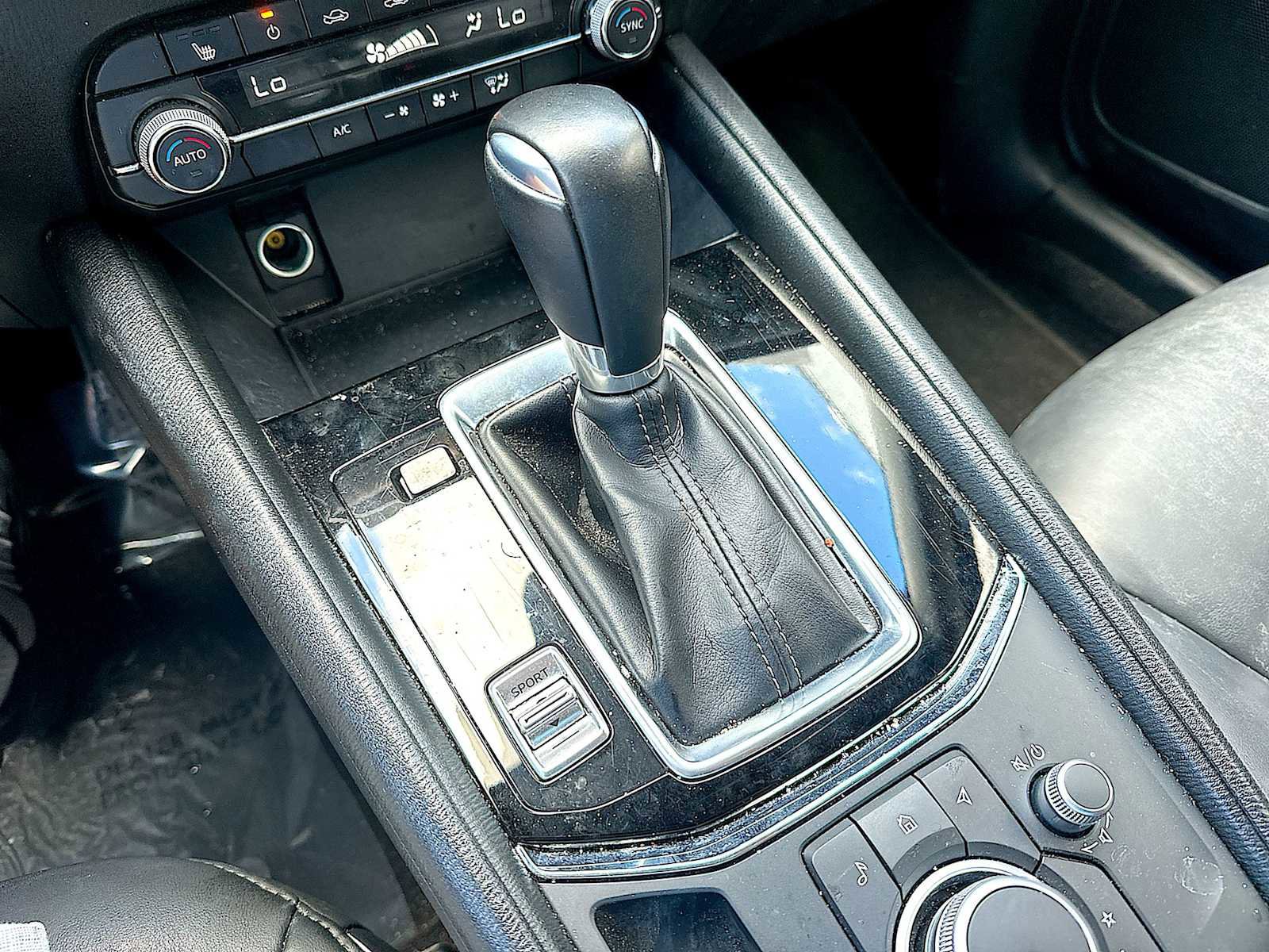 Used 2024 MAZDA CX-5 AWD 2.5 S w/ Select Package image 21