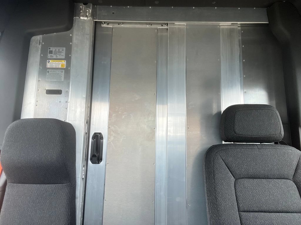 Used 2024 Chevrolet Brightdrop 600 w/ Commercial Equipment Package AWD/4WD image 20
