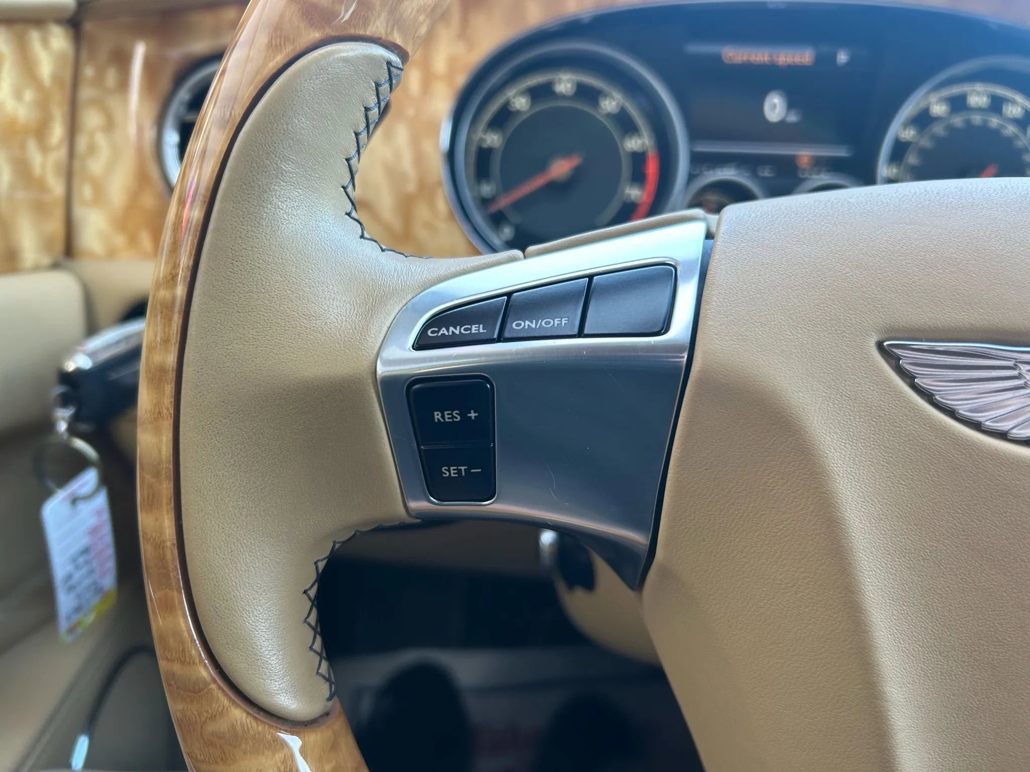 Used 2015 Bentley Flying Spur V8 image 6