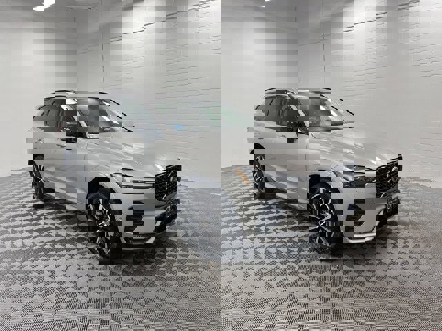 Used 2023 Volvo XC60 B5 Plus w/ Climate Package