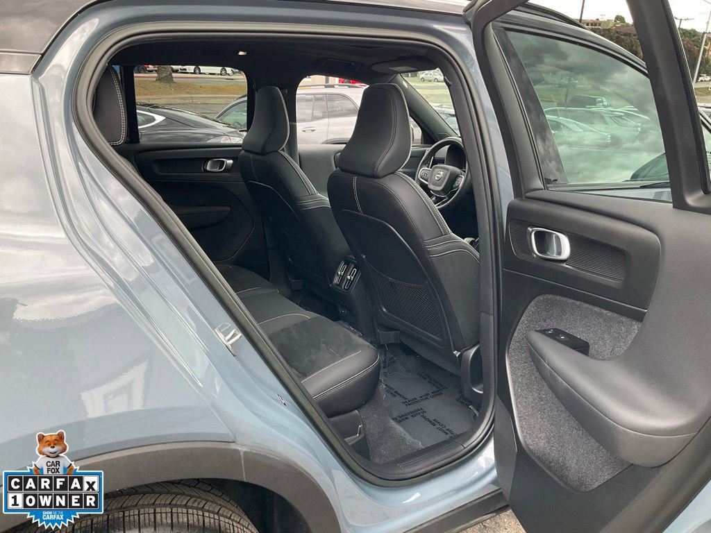 Used 2022 Volvo XC40 P8 Recharge Plus AWD/4WD image 51