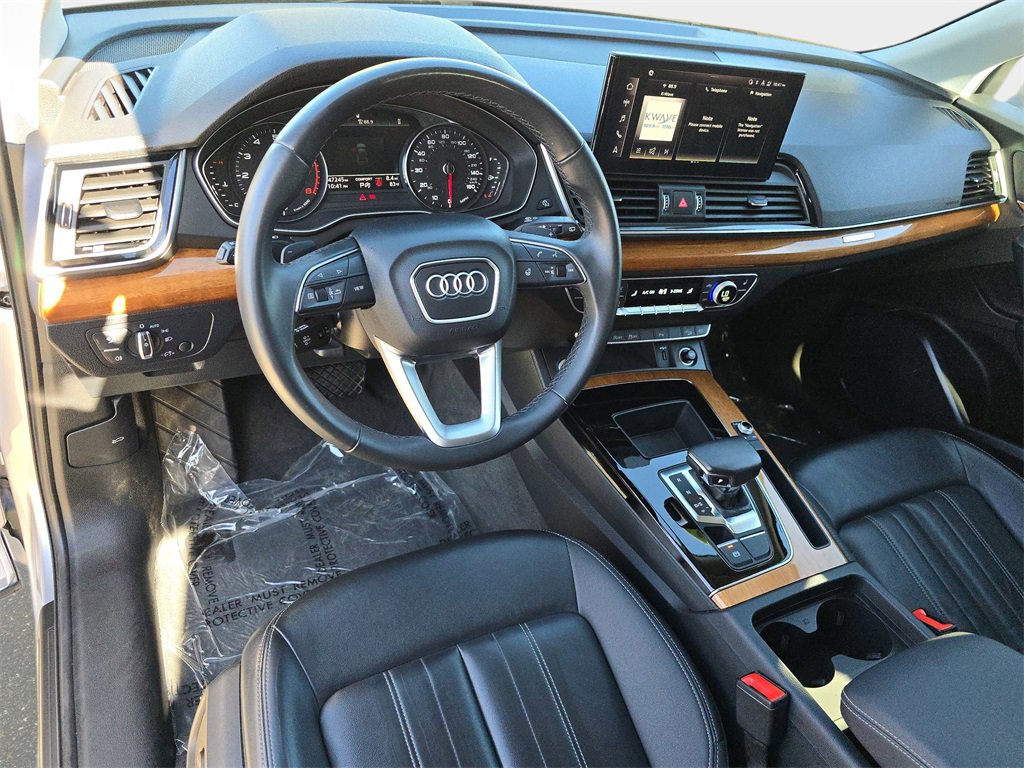 Used 2023 Audi Q5 2.0T Premium w/ Convenience Package image 20