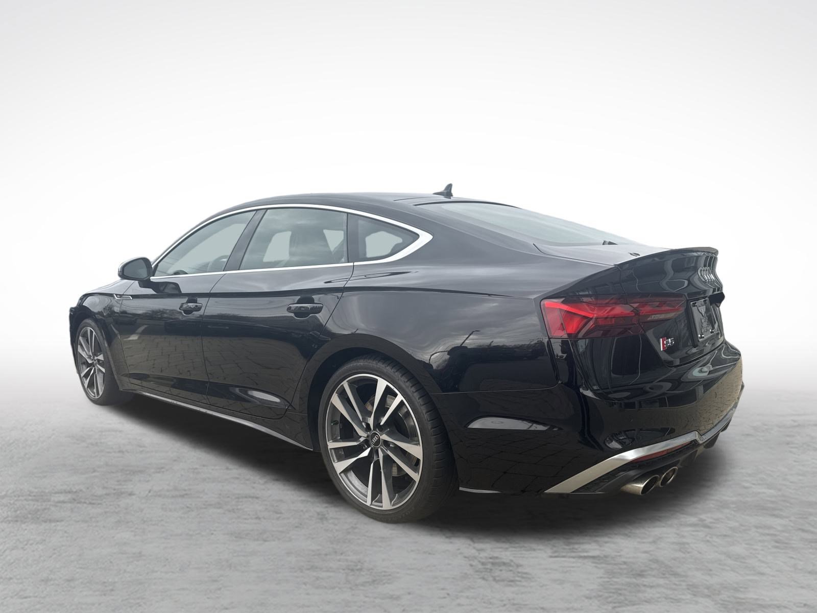Used 2022 Audi S5 Premium image 3